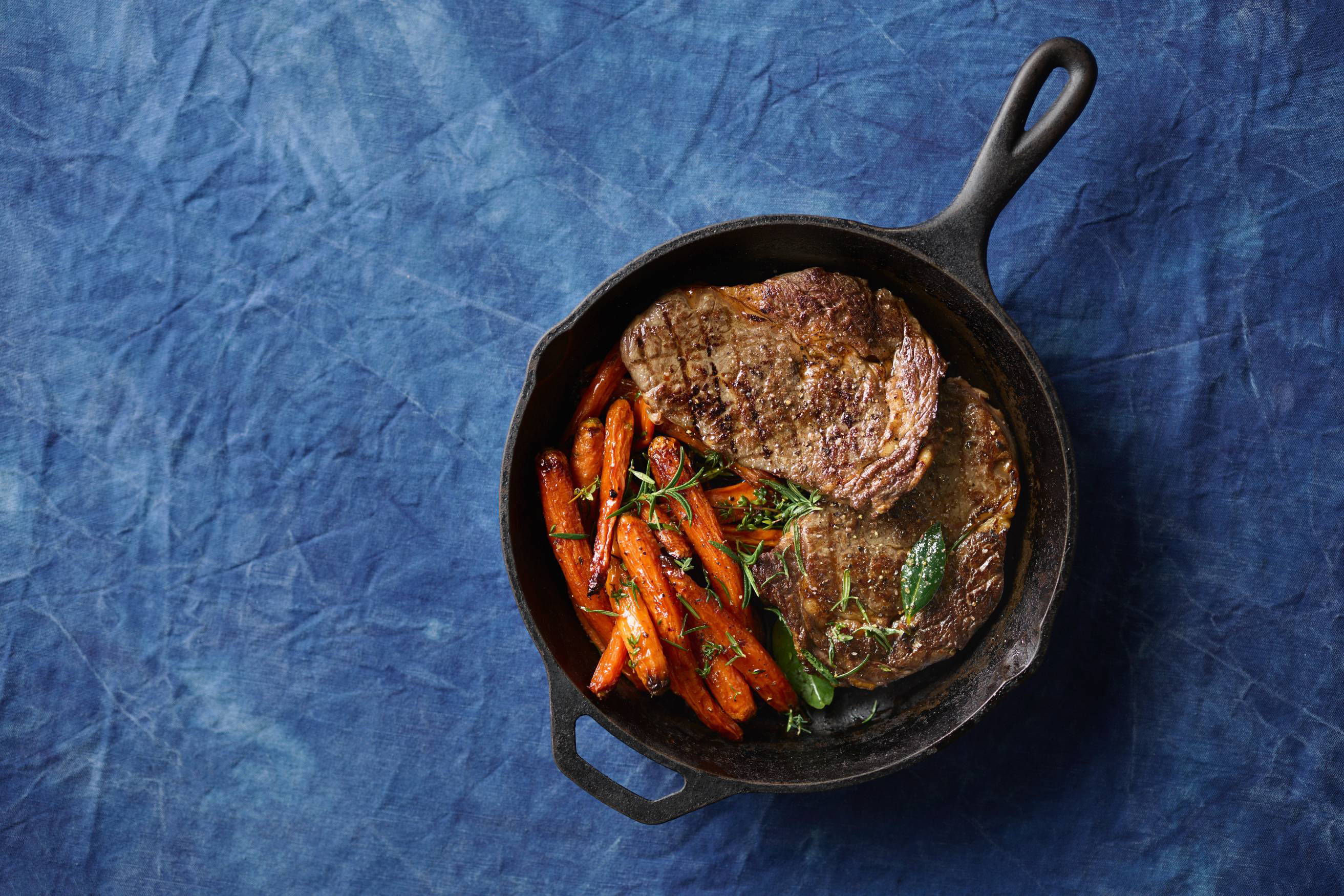 Juicy Scotch Fillets with Honey Carrots