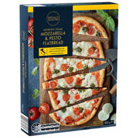 Specially Selected Mozzarella & Pesto Flatbread 405G