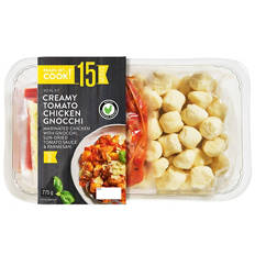 Creamy Tomato Chicken Gnocchi Meal Kit 775g