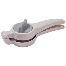 Assorted Kitchen Gadgets