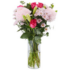 Radiant Mum Bouquet