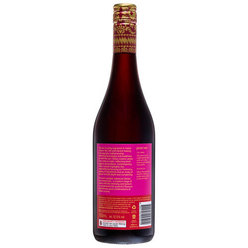 Front shot 2, Pinot Noir