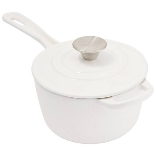 Cast Iron Saucepan Product Image Front shot 01