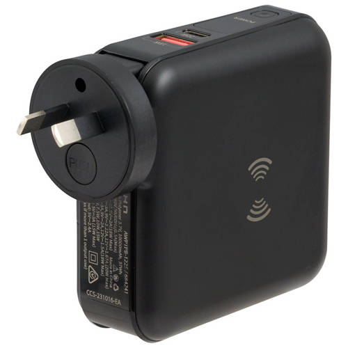 Front shot 1, Travel Adaptor Powerbank