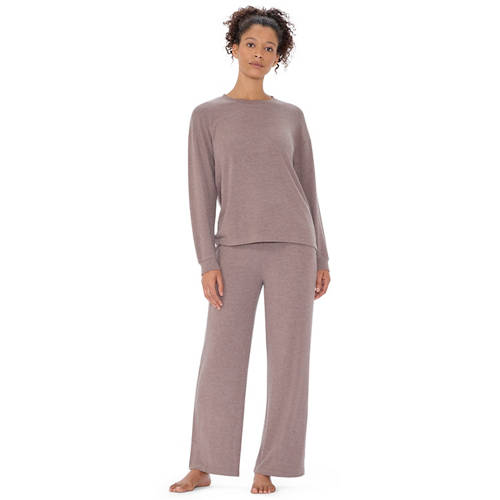 Women's Loungewear Set Product Image Front shot 01