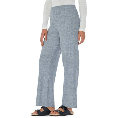  Product Image Front shot 02