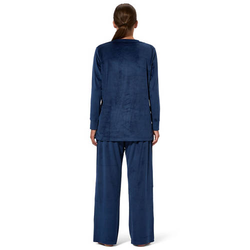 Front shot 2, Women's Velour Set