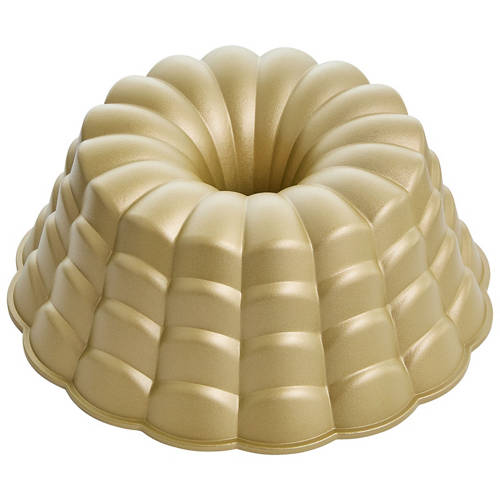 Front shot 2, Gold Bundt Pans
