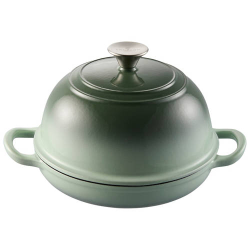 Cast Iron Bread Oven Product Image Front shot 01