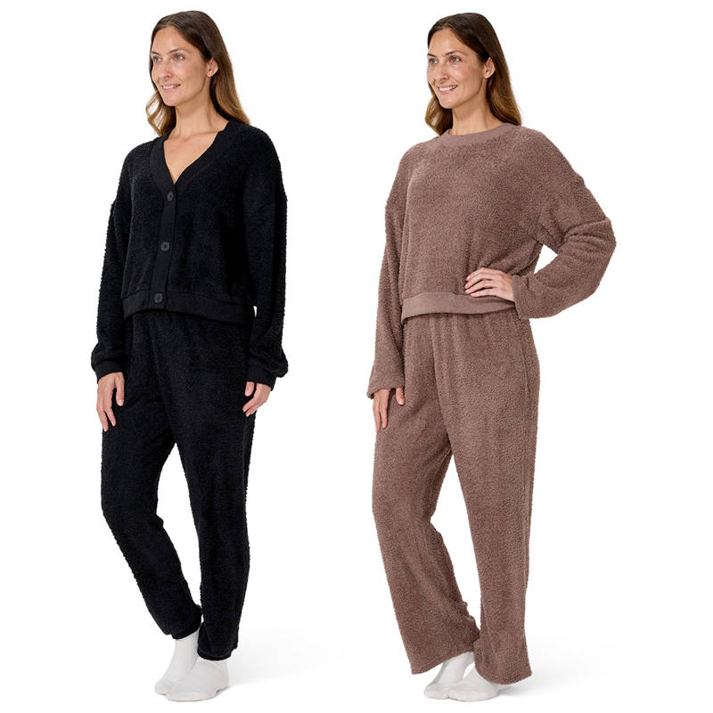 SERRA Women's Plush Knit Lounge Set